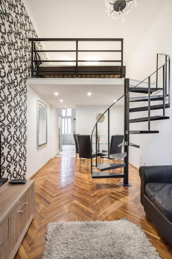 Bpr Robinia Downtown Apartment Budapesta Exterior foto