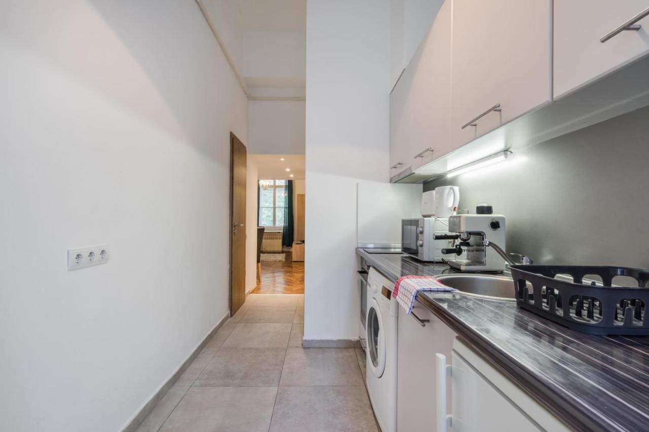 Bpr Robinia Downtown Apartment Budapesta Exterior foto